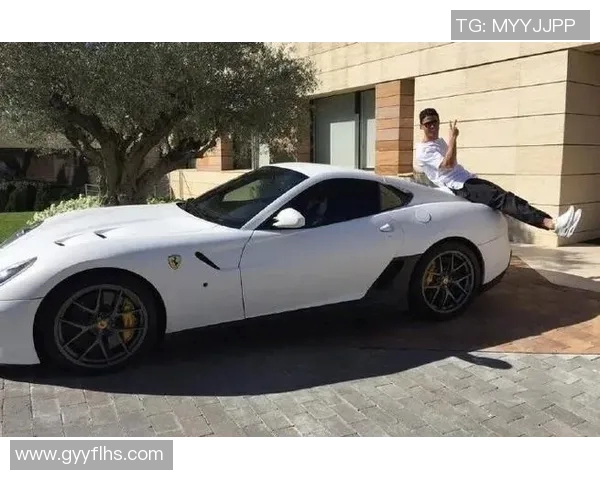 足球明星谁的豪车最多揭秘奢华车库背后的故事与财富积累